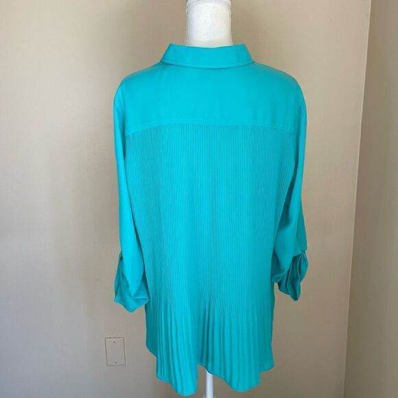 Jones| New York| Large| Career Wear| Button down| pleated back - Picture 11 of 12